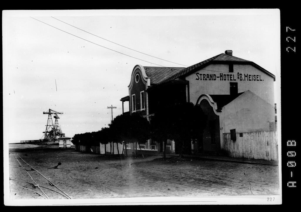 Hotel A La Mer Swakopmund Exterior photo