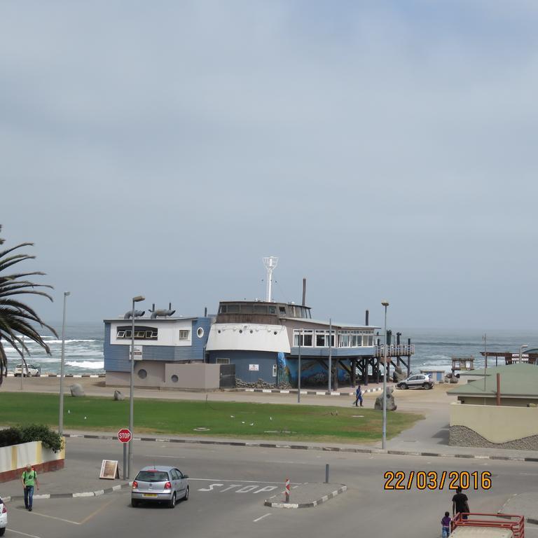 Hotel A La Mer Swakopmund Exterior photo